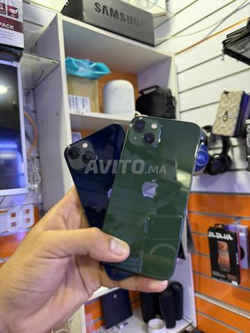 iPhone 13 256G Officiel Jamais Servi - 2