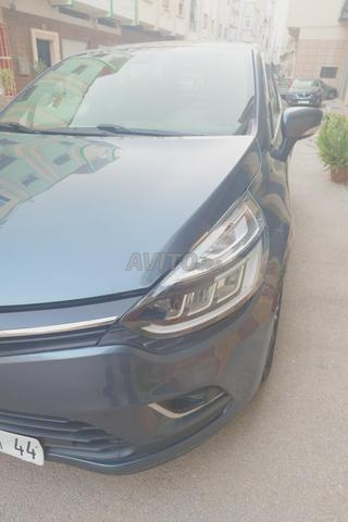 Clio avec empreinte à vendre - 2