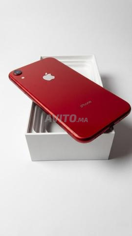 آيفون XR أحمر 128 جيجا – نظيف جداً (حالة ممتازة)