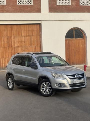 Volkswagen Tiguan - 2
