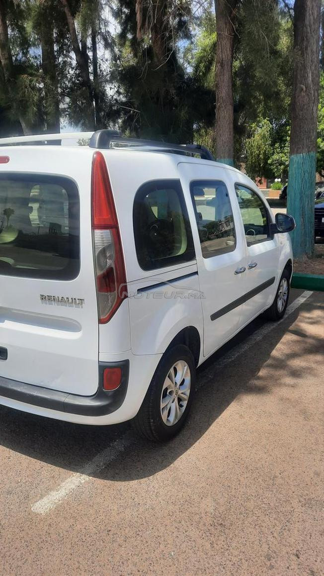 Renault Kangoo 2015 à Fès 