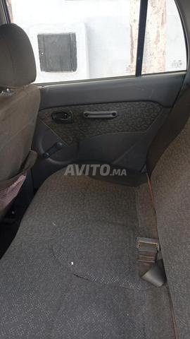 Voiture Hyundai Atos, moteur neuf, en bon état, sans accident - 2
