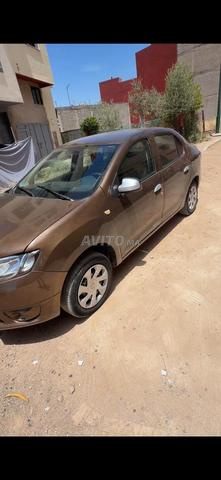 Dacia Logan bon état modèle 2014 - 2