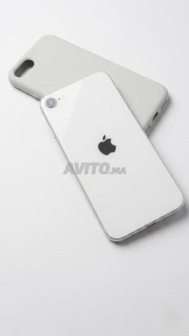 iPhone SE 2 Blanc 128 Go – Propre / Sans Rayures