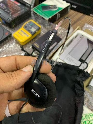 سماعة سوني MDR-008 كلاسيكية مع غطاء أصلي