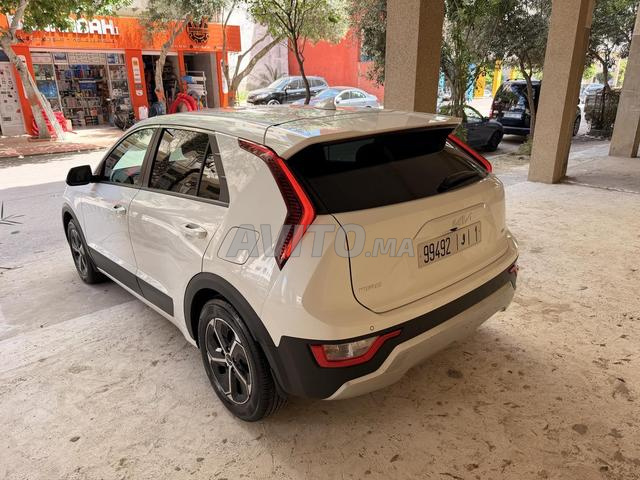 Kia Niro hybride presque neuve