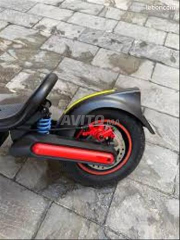 سكوتر كهربائي Cecotec Bongo D40 XL - 2