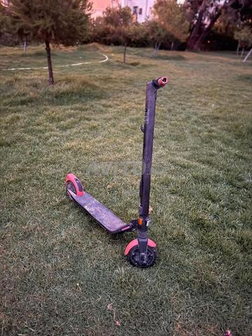 Trottinette électrique Ninebot KickScooter - 2