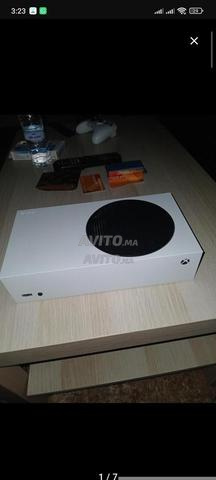 Xbox Series S avec boîte