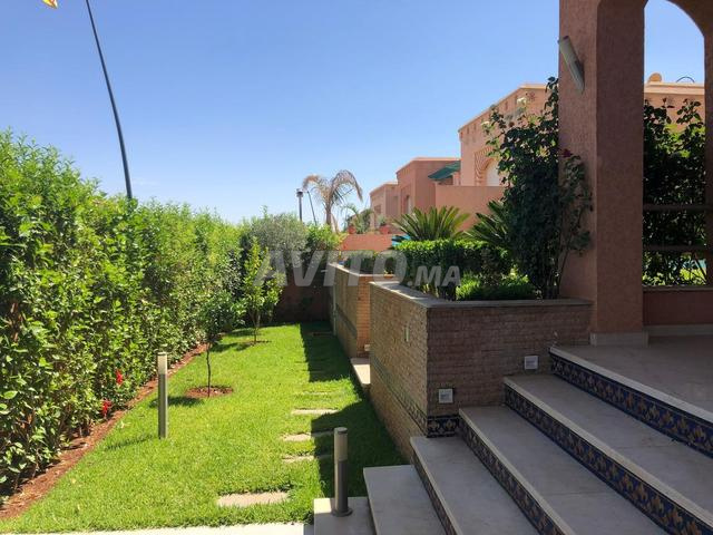 Villa avec piscine à vendre - 2