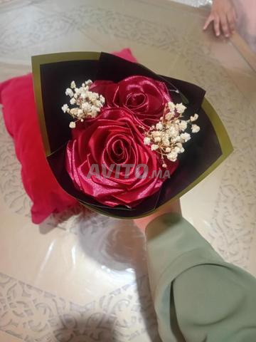 Roses en satin livraison Salé et Rabat, commander 3 jours à l'avance
