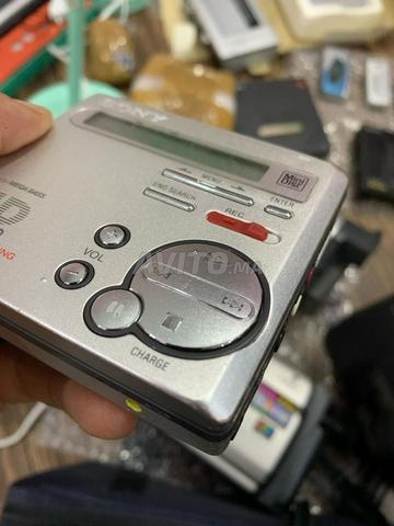 LECTEUR ENREGISTREUR MINIDISC SONY WALKMAN MZ-R70 - 2