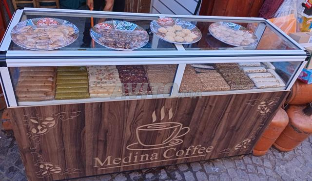 Comptoir vitrine neuf - 2