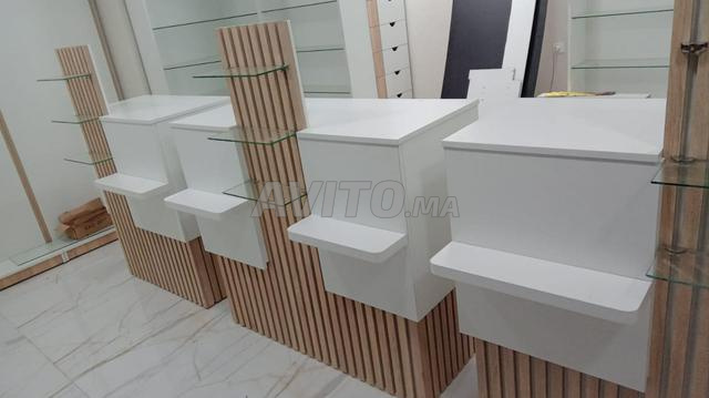 Comptoir / Table d'accueil professionnelle