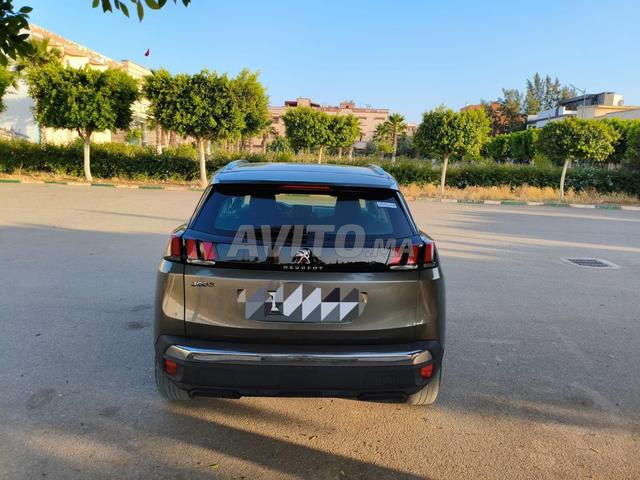 بيجو 3008