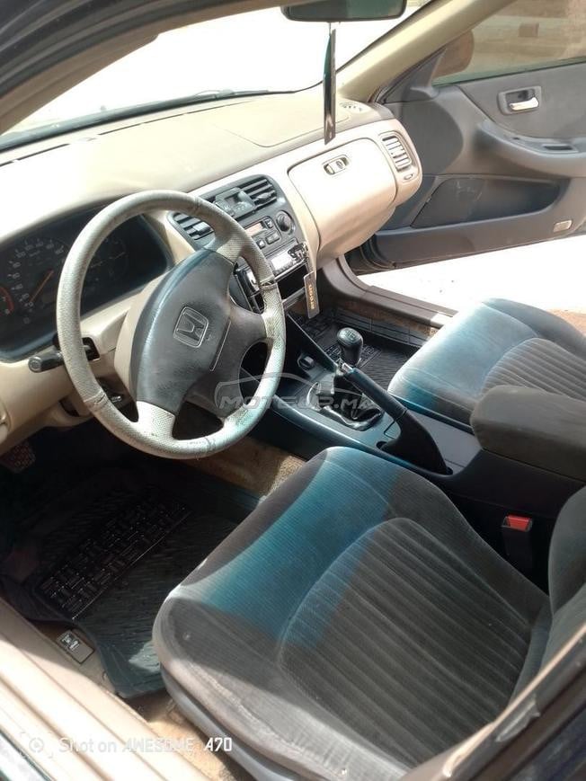 Honda Accord Essence Manuelle 1999 à Meknès