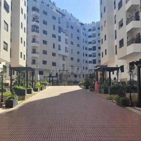 176309-بيع شقة بالدار البيضاء لا جيروند بمساحة 79 متر مربع