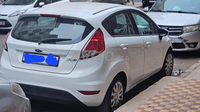 Ford Fiesta - 2