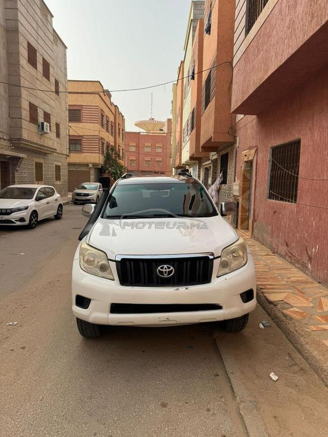 Toyota Prado Diesel Manuelle 2010 à Laâyoune