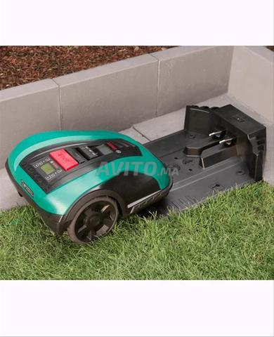 Robot tondeuse à gazon Bosch Indego S 400 NEUF - 2