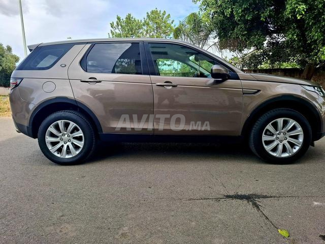 Land Rover Discovery Sport - 2