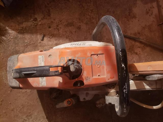 Découpeuse thermique Stihl - 2