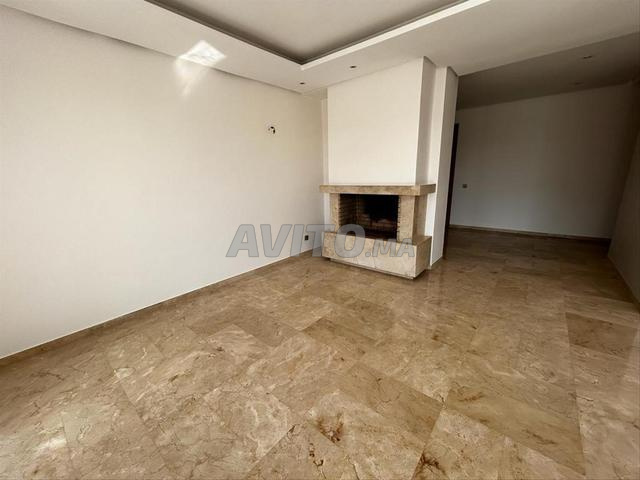 Appart 3 ch vide à louer à Hay Riad 170 m² - 2
