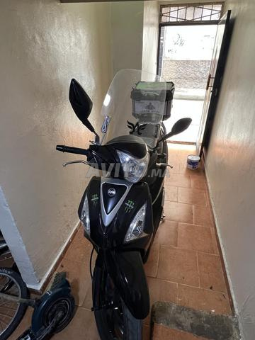 Sym ST comme neuf - 2
