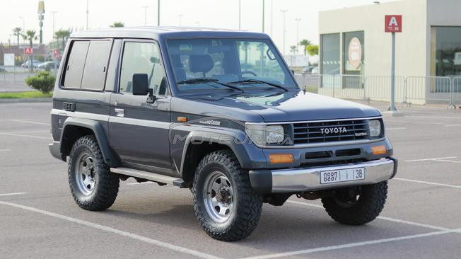 Toyota LandCruiser KZJ70