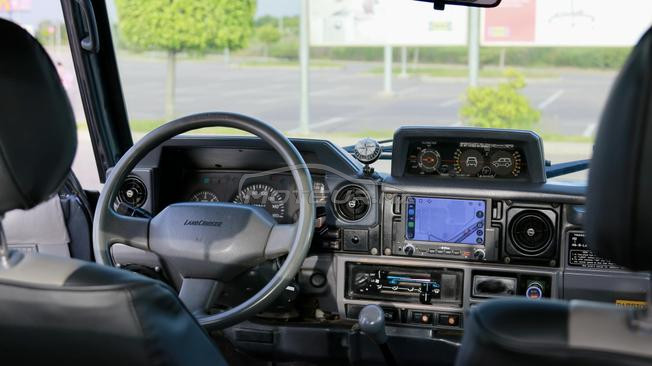Toyota LandCruiser KZJ70
