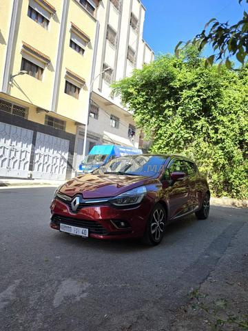 RENAULT Clio 4 Intens Automatique 2020 à Tanger - 2