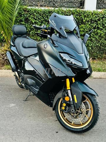 Tmax 560 modèl 2022 dedounae 2024