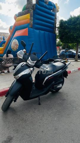 HONDA SH 300i - 2