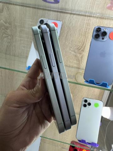iPhone 15 officiel 128/88 - 2