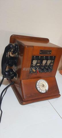 Très vieux téléphone, grande taille, fabrication française, année 1924