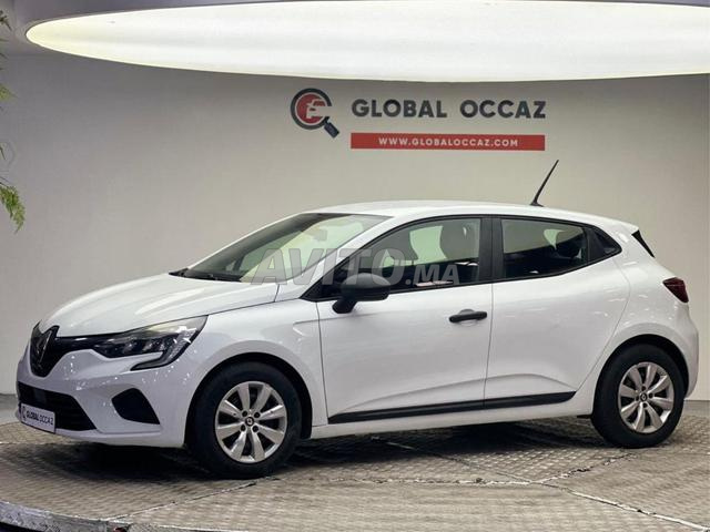 Renault Clio Diesel Manuelle 2023 à Casablanca - 2