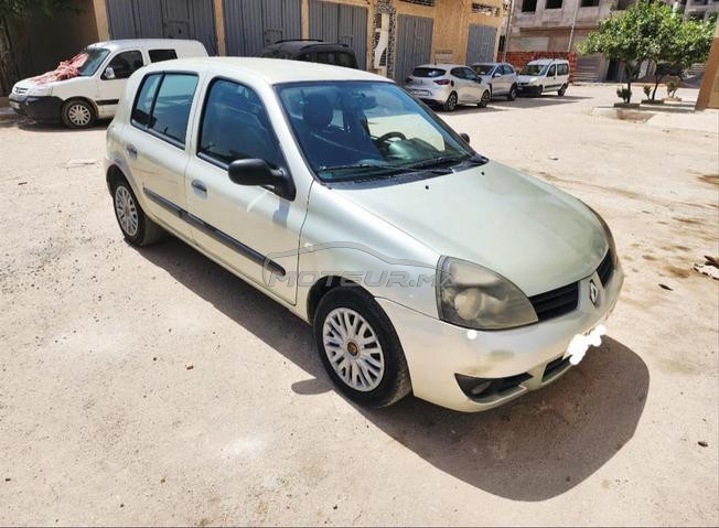 Renault Clio Essence1.2 Manuelle 2009 à Fès