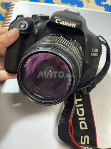 كاميرا احترافية CANON - 2
