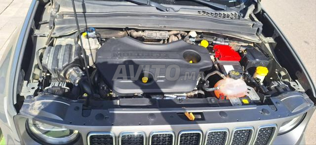 Jeep Renegade Diesel Automatique 2022 à Casablanca - 2