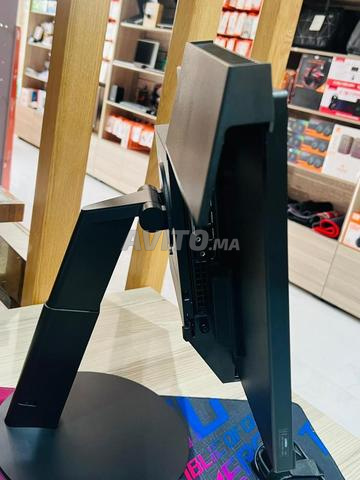 Lenovo All-in-One 22 Gen3 i5 8Go 256Go