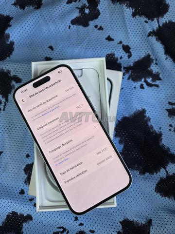 iPhone 15 - 2