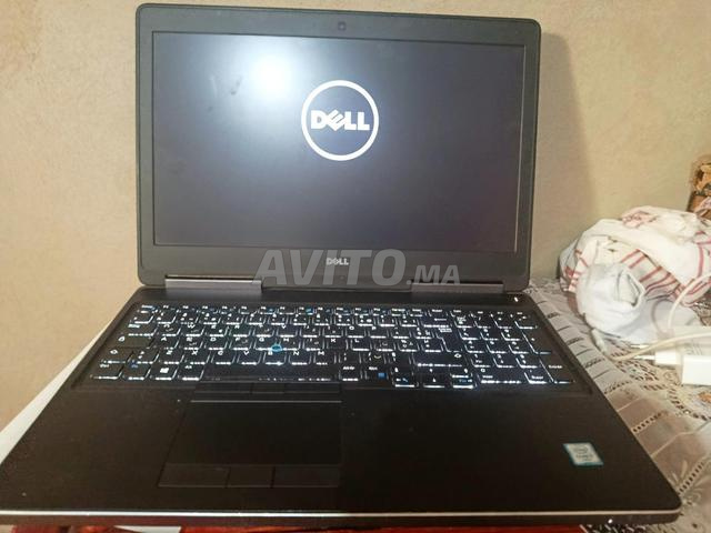 حاسوب محمول Dell Latitude - 2