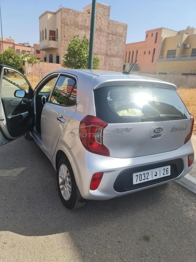 Kia Picanto Essence Automatique 2021 à Marrakech