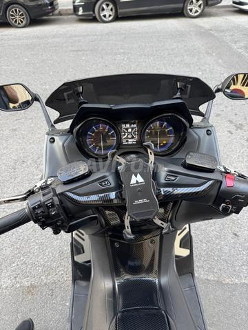 Yamaha Tmax 560 - 2