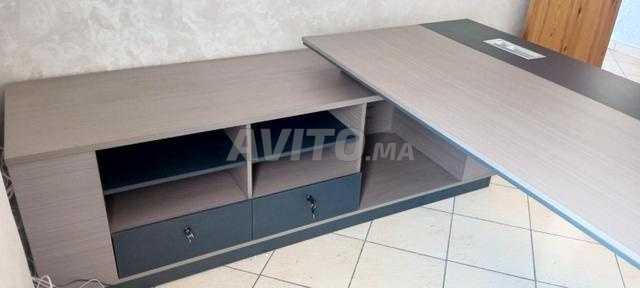 Bureau de réception - 2