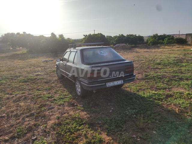 Peugeot 309 - 2