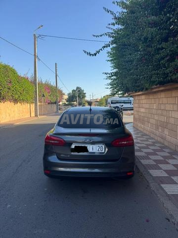 une excellente voiture - 2