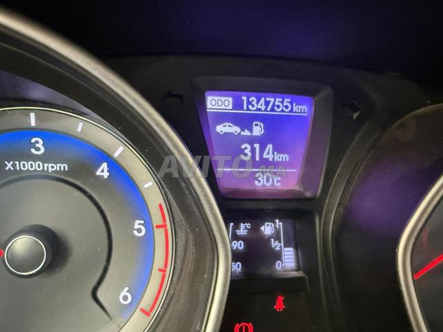 Hyundai i30 Diesel Manuelle 2016 à Fès - 2