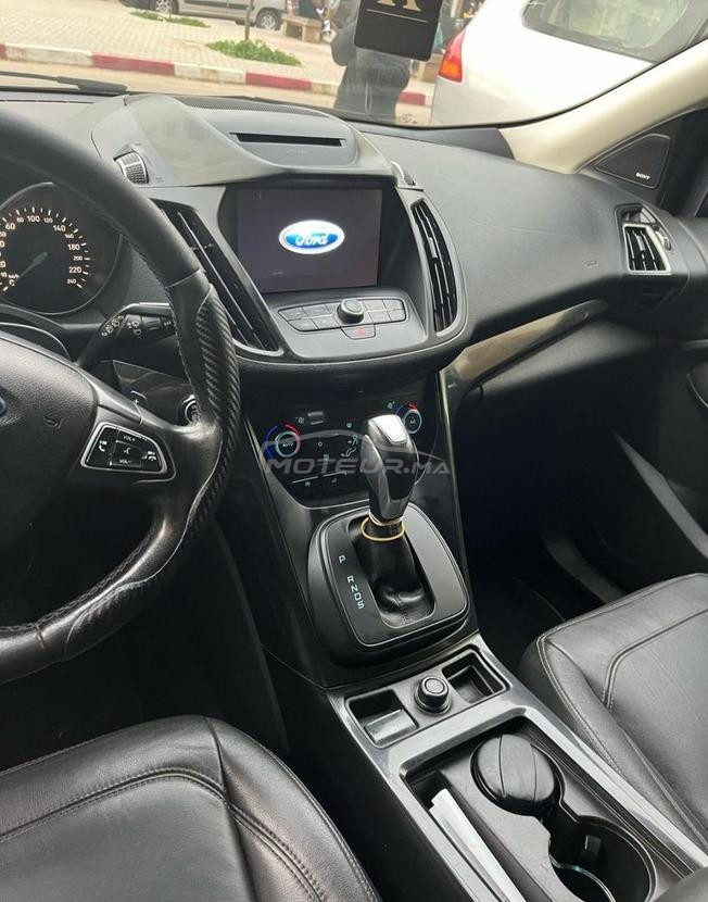ford kuga titanium 2017