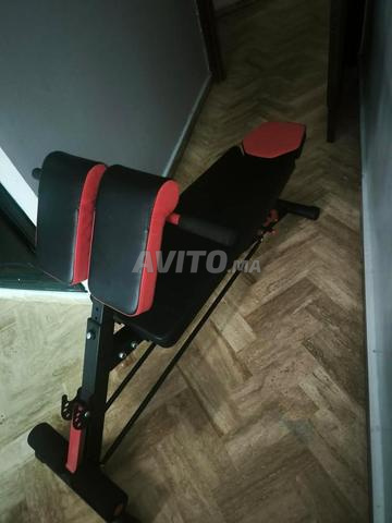 Banc de musculation disponible à Casablanca 2 mars état neuf